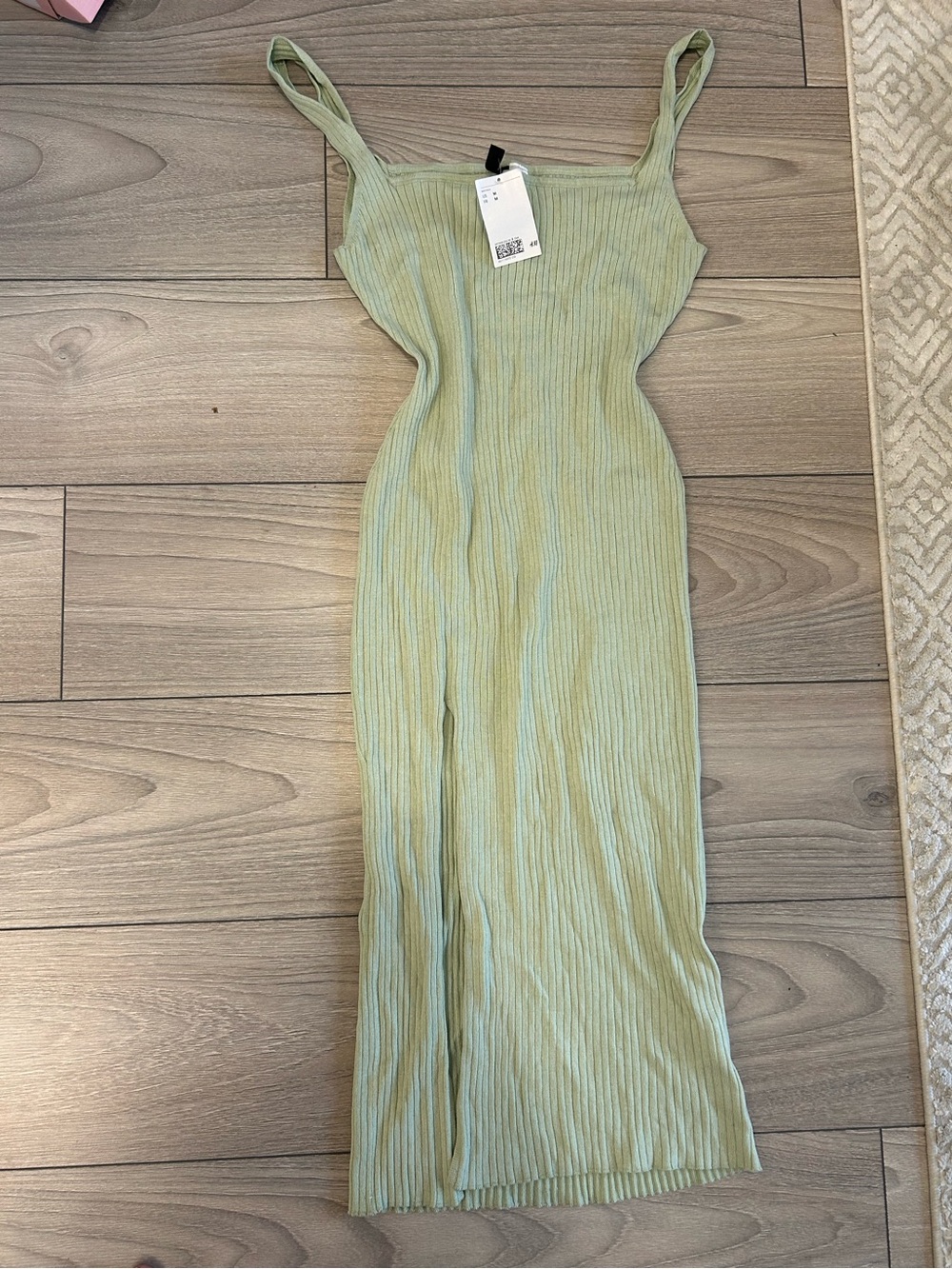 H&M Light Green Ribbed Midi Tank Dress